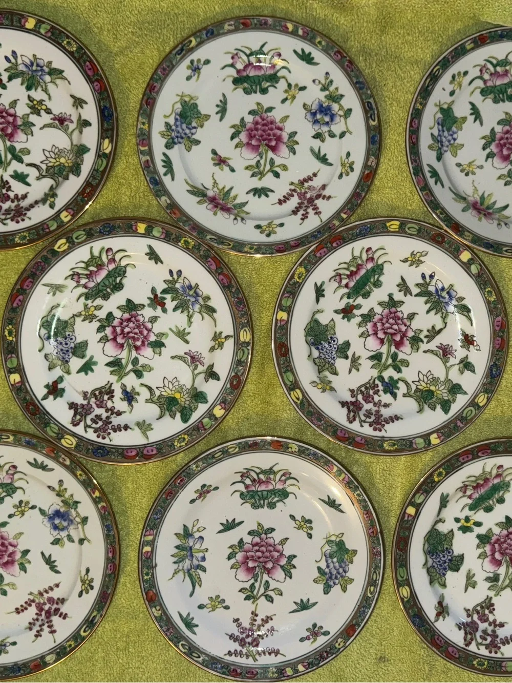 Vntg ACF Japanese Porcelain Plates in Hong Kong Famille Rose Floral Set of 18